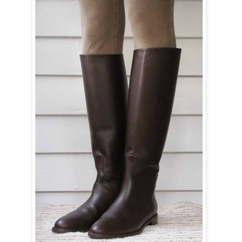 Stuart Weitzman Equine boot in Walnut
